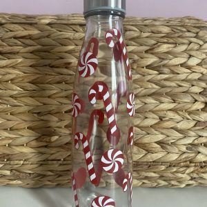 bouteille d'eau en verre, bonbons de noël